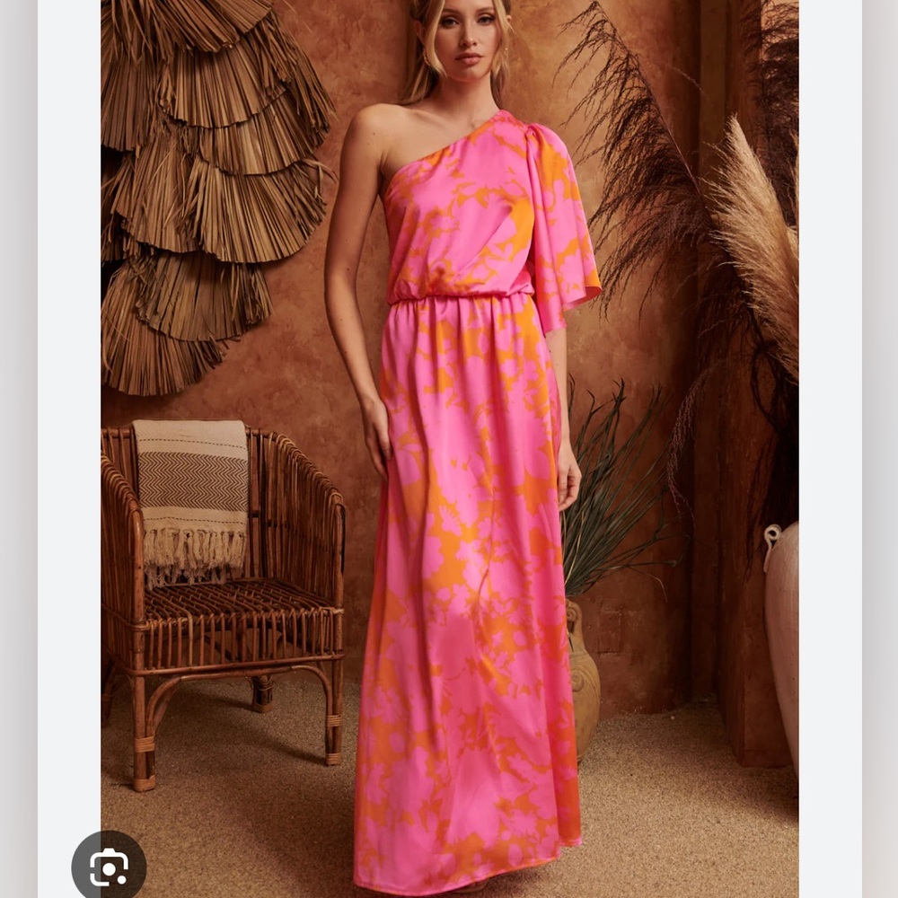 NWT Porter Collective pink and orange one shoulder dress. Size s